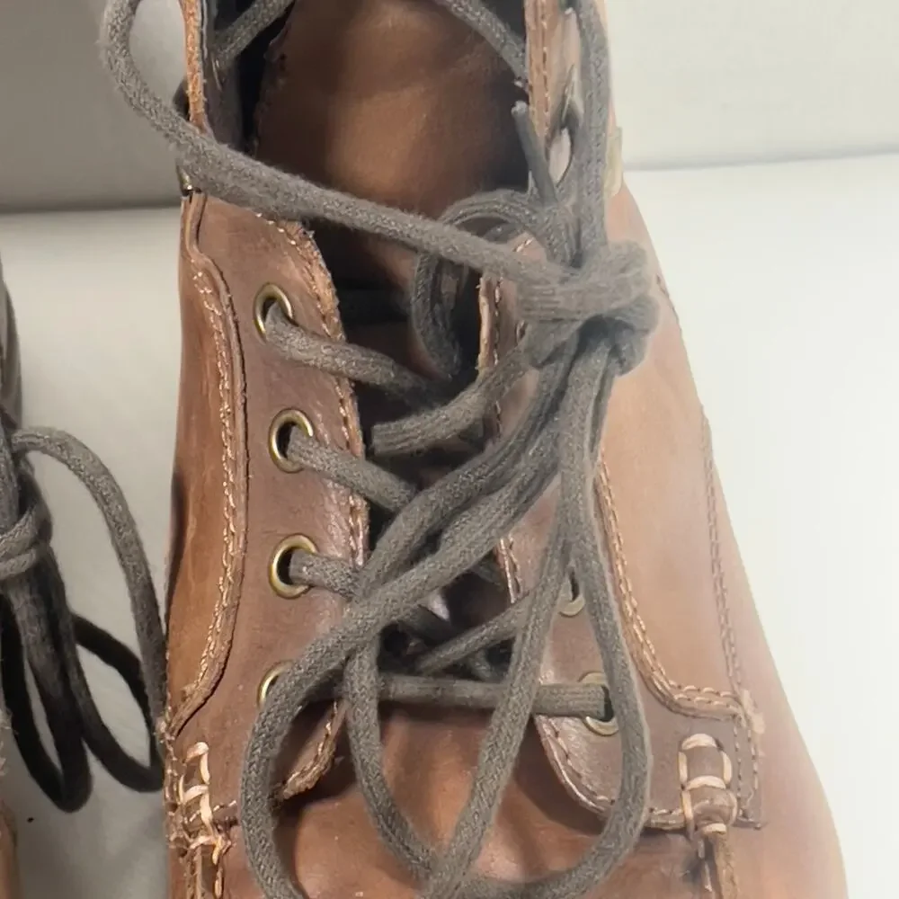 GBX Layne Men's Brown Lace Up Moc Toe Leather Ankle Chukka Boots Size 10 1/2 Med